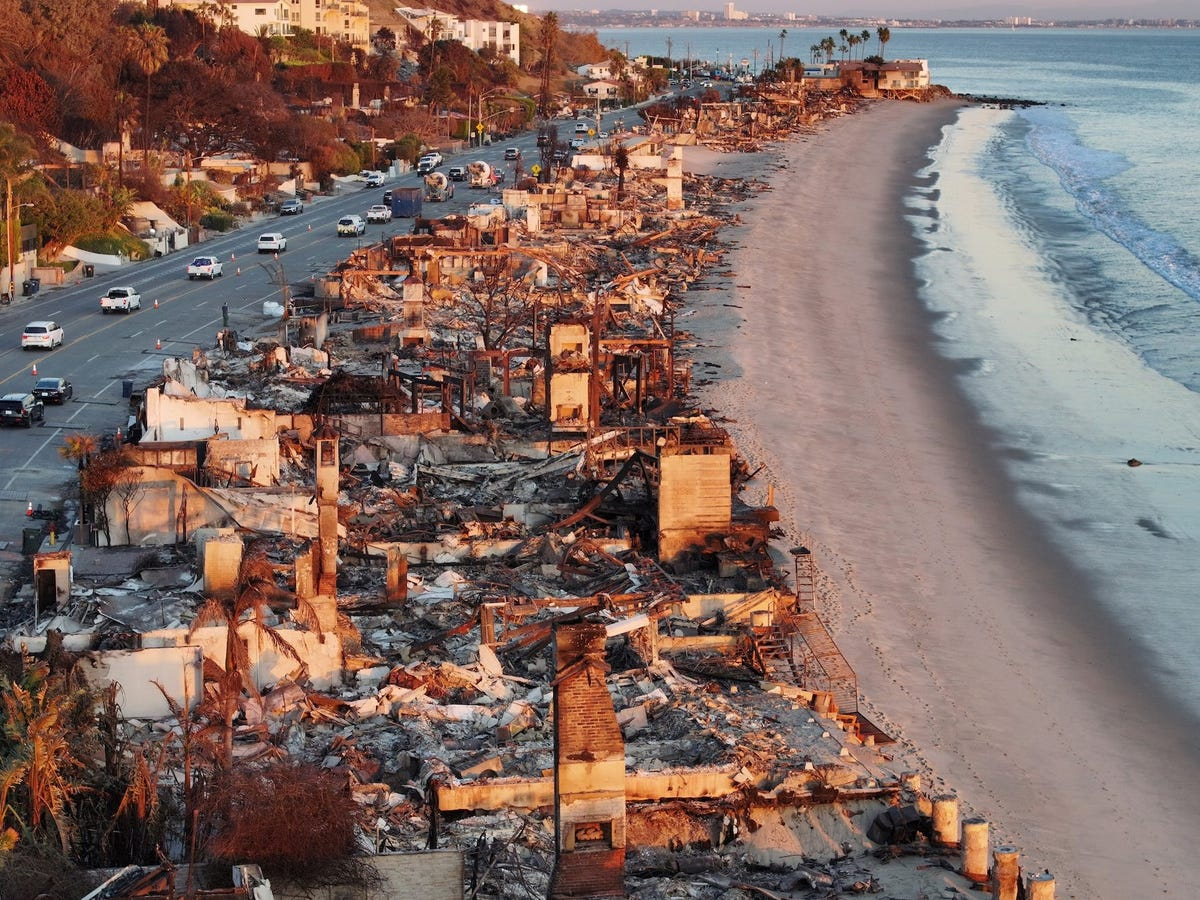 2025年度回顾：年度最具影响力的新闻照片 - 商业内幕