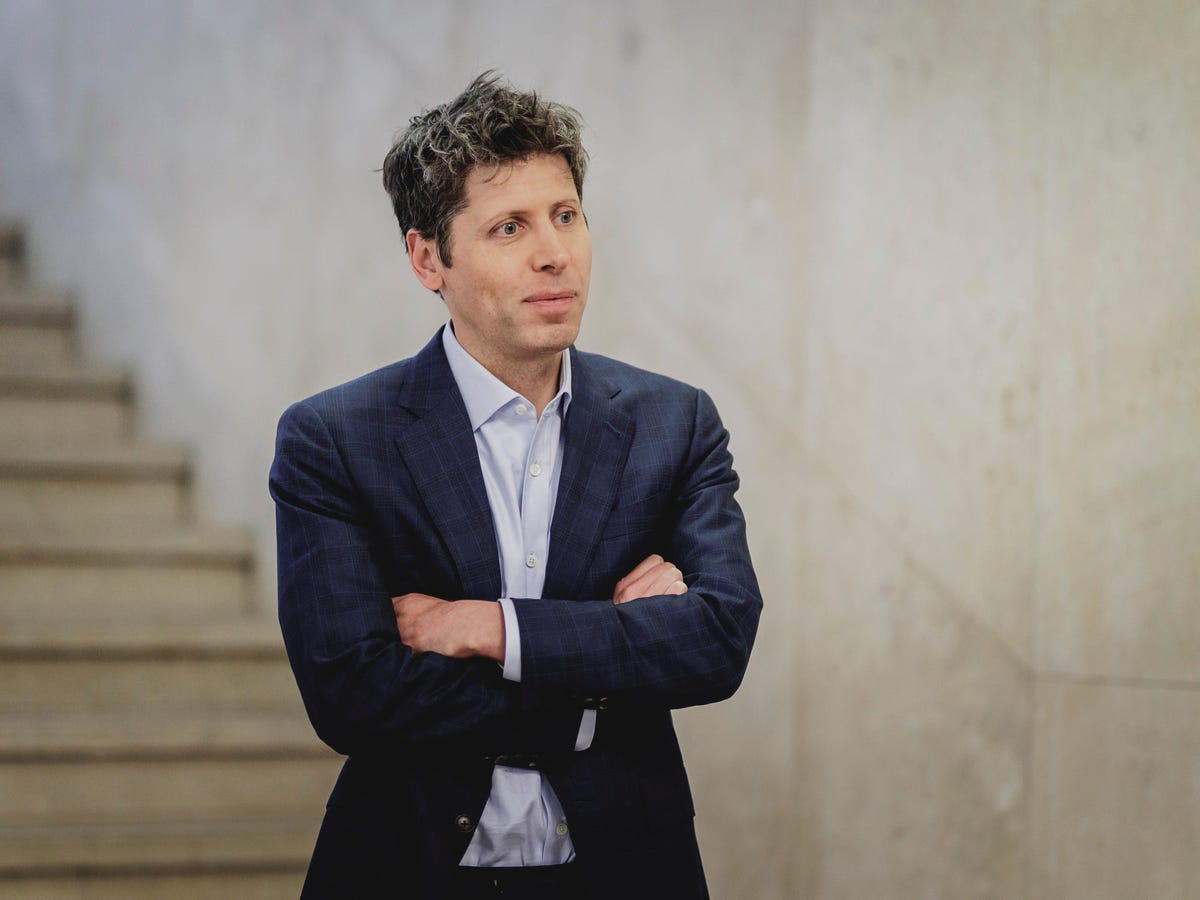 山姆·奥特曼表示人工智能将"显著放缓"OpenAI的招聘 - 商业内幕